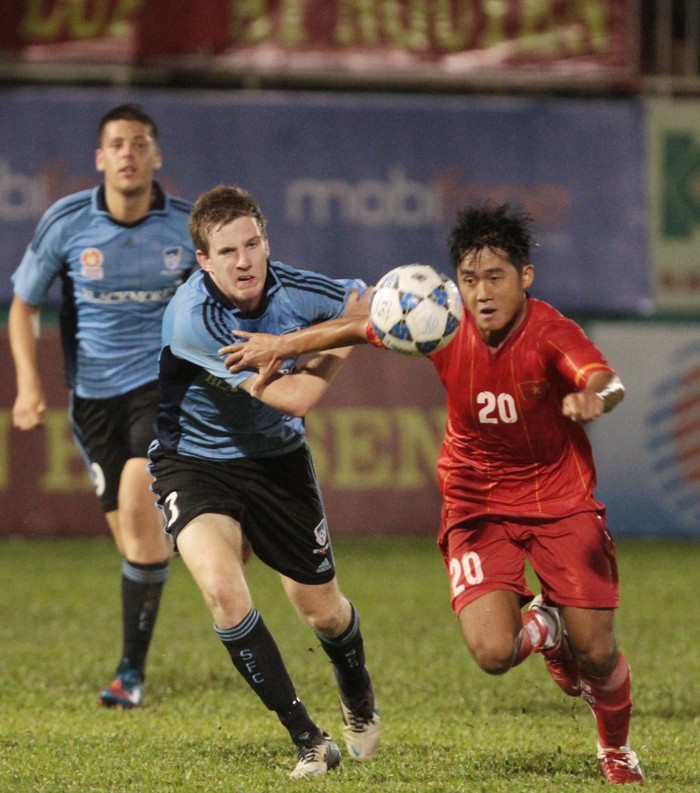 Sang hiệp hai, U21 Việt Nam có thêm 2 bàn thắng nữa do công của Hà Minh Tuấn và Vũ Minh Tuấn để có được chiến thắng 3-0 trước Sydney FC.